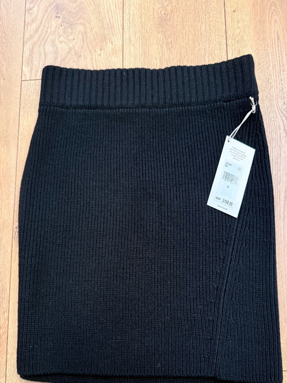 NWT Splendid soft wool blend short pull on skirt